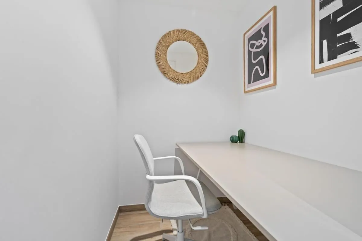 Modern 1Br Apt With Balcony Near City Center Apartment Luxembourg